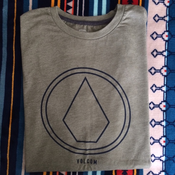 Volcom tee - Picture 1 of 2